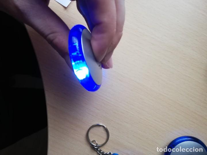 Coleccionismo de llaveros: LLAVERO LINTERNA CIRCULAR - Foto 2