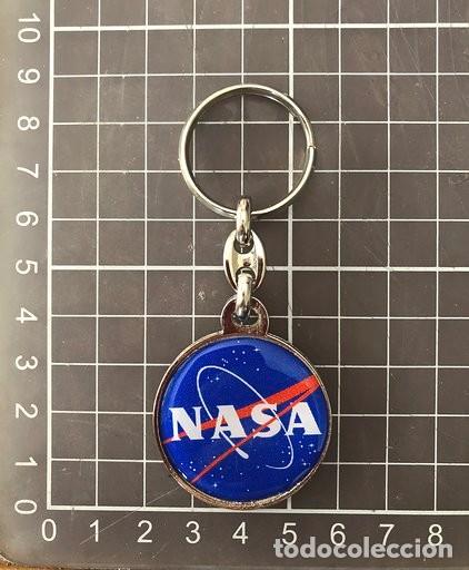 Coleccionismo de llaveros: LLAVERO NASA, MET&Aacute;LICO Y CON GOTA DE RESINA, POPLAND