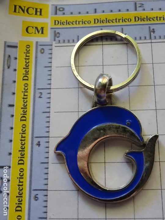 Coleccionismo de llaveros: LLAVERO DE COCHES / MOTOS. AUTOBUSES IVECO PEGASO. IRISBUS