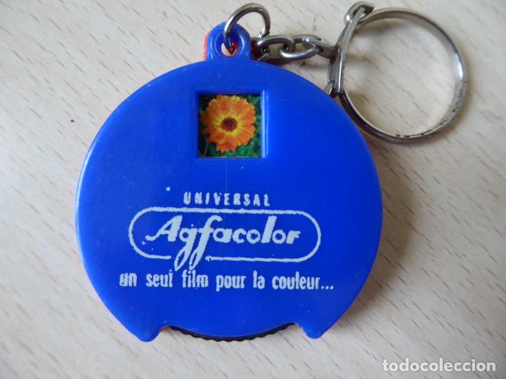 Coleccionismo de llaveros: Llavero Universal Agfacolor, una &uacute;nica pel&iacute;cula para color y blanco y negro. Con peque&ntilde;a quemadura