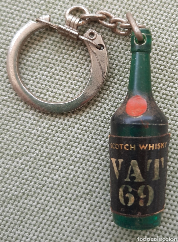 Coleccionismo de llaveros: Llavero whisky vat 69 - Foto 1