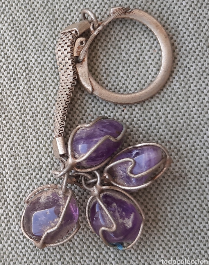 Coleccionismo de llaveros: Llavero piedras lilas - Foto 2