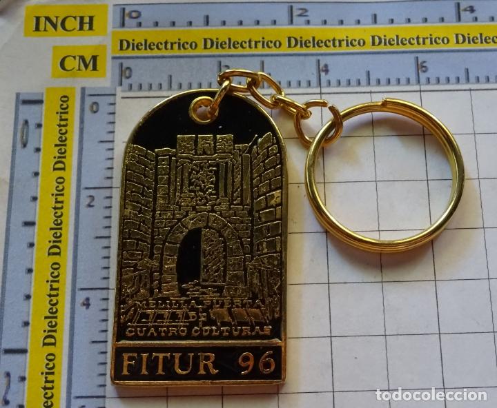 Colecionismo de porta-chaves: LLAVERO DE TURISMO. MELILLA PUERTA DE SANTIAGO EN FITUR 96 1996 CUATRO CULTURAS