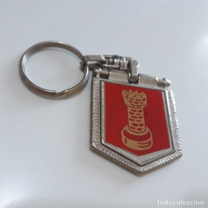 Sammlung von Schl&uuml;sselanh&auml;ngern: LLAVERO LA TORRE METAL PUB BAR AMERICANO A&Ntilde;OS 80/90