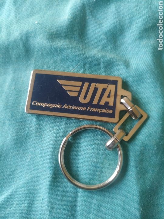 Sammlung von Schl&uuml;sselanh&auml;ngern: Llavero avi&oacute;n Aerolibea UTA French Airlines