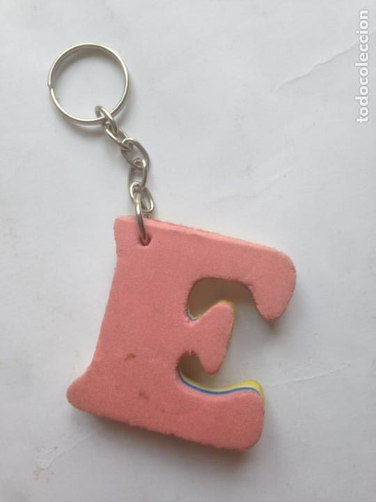 Collectionnisme de portes-cl&eacute;s: LLAVERO LETRA E LETTER KEY CHAIN