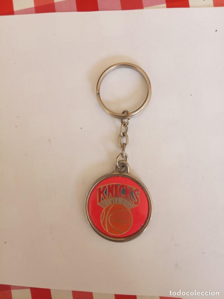 Collectionnisme de portes-cl&eacute;s: LLAVERO BALONCESTO KNICKS