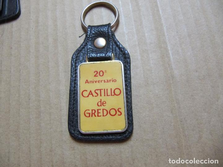 Coleccionismo de llaveros: LLAVERO ANTIGUO 20&ordm; ANIVERSARIO CASTILLO DE GREDOS