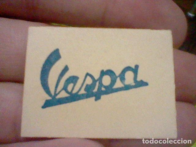 Coleccionismo de llaveros: VESPA MOTOCICLETA CROMO PVBLICIDAD N&ordm; 208 SIN PEGAR A&Ntilde;OS 50 TOMBOLA VIVIENDA 4 X 3 CMS