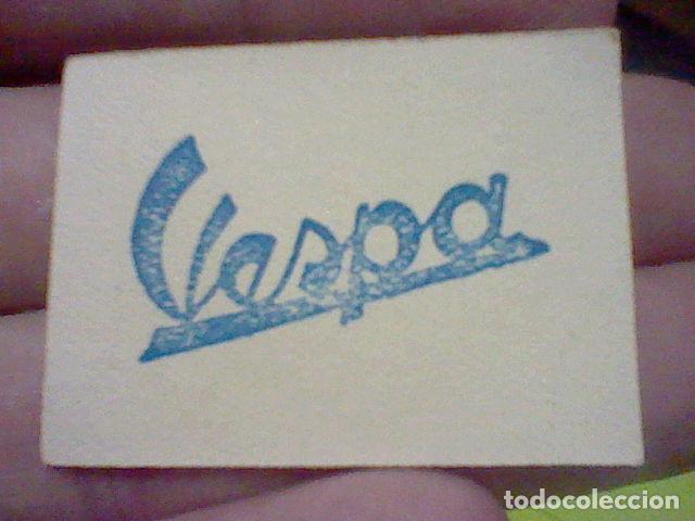 Coleccionismo de llaveros: VESPA MOTOCICLETA CROMO PVBLICIDAD N&ordm; 10 SIN PEGAR A&Ntilde;OS 50 TOMBOLA VIVIENDA 4 X 3 CMS