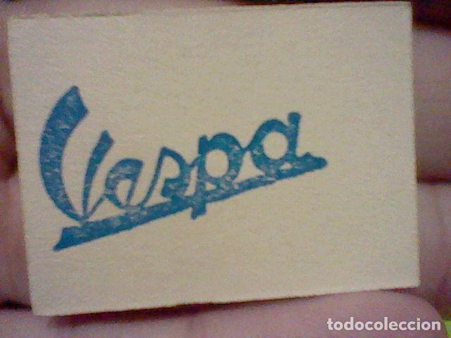 Coleccionismo de llaveros: VESPA MOTOCICLETA CROMO PVBLICIDAD N&ordm; 92 SIN PEGAR A&Ntilde;OS 50 TOMBOLA VIVIENDA 4 X 3 CMS