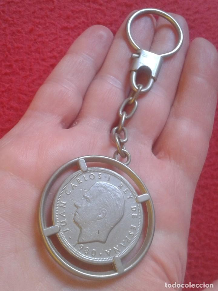 Coleccionismo de llaveros: LLAVERO KEYRING KEYCHAIN PORTE-CL&Eacute;S ESPA&Ntilde;A 82 1982 50 PESETAS MUNDIAL DE F&Uacute;TBOL JUAN CARLOS I, 1980