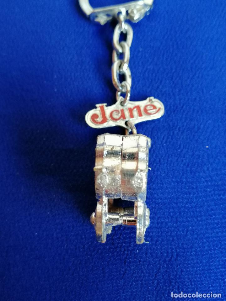 Coleccionismo de llaveros: LLAVERO COCHES DE BEBE JANE - Foto 4