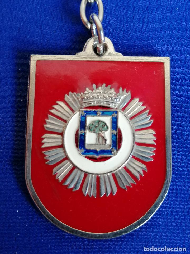 Collection of Keychains: LLAVERO POLICIA MUNICIPAL MADRID