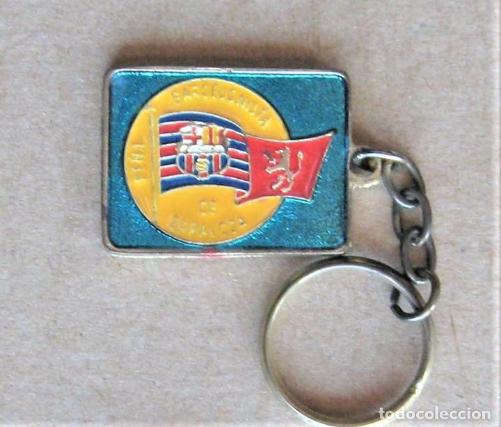 Sammlung von Schl&uuml;sselanh&auml;ngern: LLAVERO FC BARCELONA PENYA BARCELONISTA ZARAGOZA BAR SAN BO FUTBOL METAL KEYRING KEY CHAIN R249