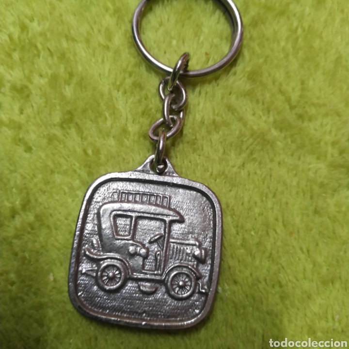 Collezionismo di Portachiavi: Llavero keychain coche cl&aacute;sico classic cars Montep&iacute;o San Crist&oacute;bal Barcelona