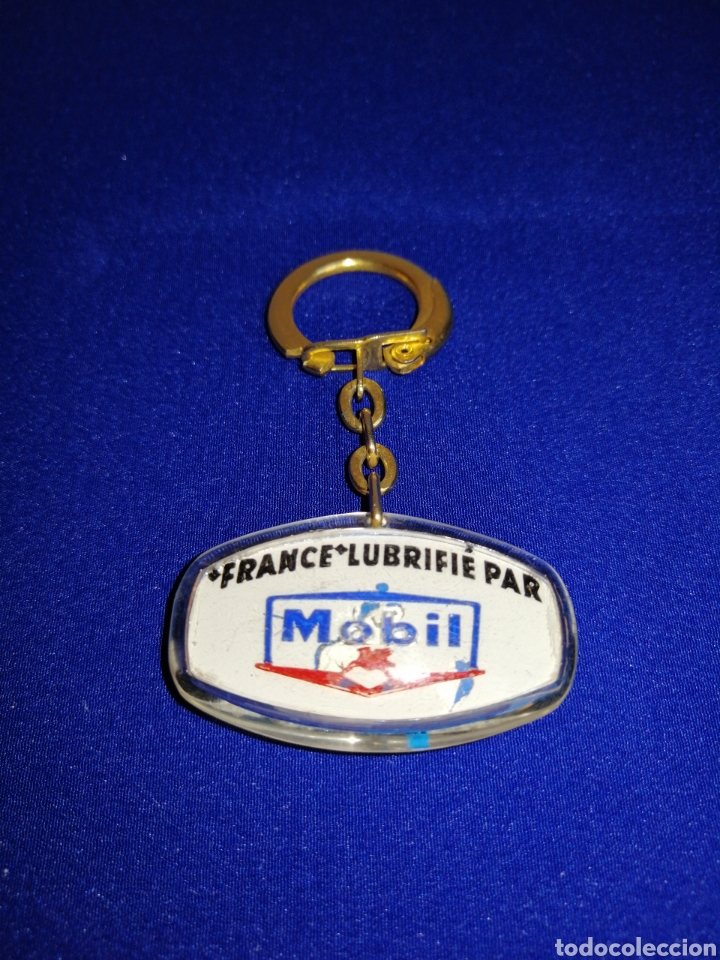 Collection of Keychains: PUBLICIDAD M&Oacute;BIL LUBRICANTES FRANCIA- BARCO