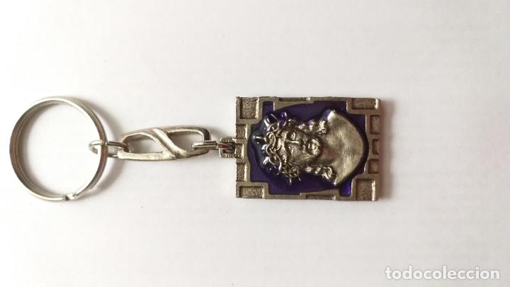 Colecionismo de porta-chaves: Llavero religioso. JESUCRISTO. Al dorso publicidad de Cofersa suministro de limpieza. San Sebasti&aacute;n