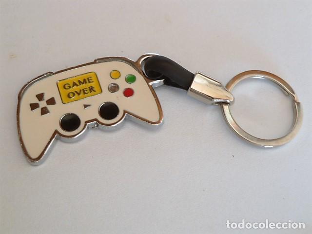 Coleccionismo de llaveros: Llavero metal Gameboy - Foto 1