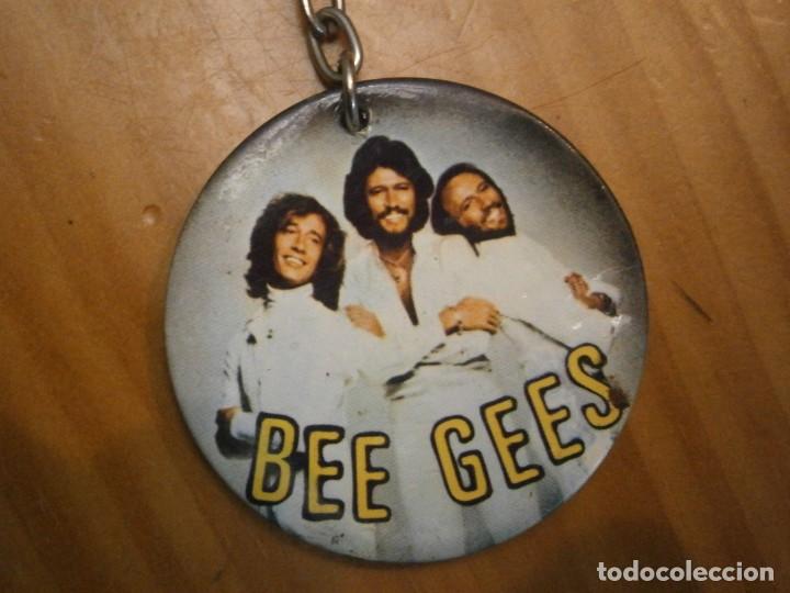 Coleccionismo de llaveros: ANTIGUO LLAVERO DE LOS BEE GEES