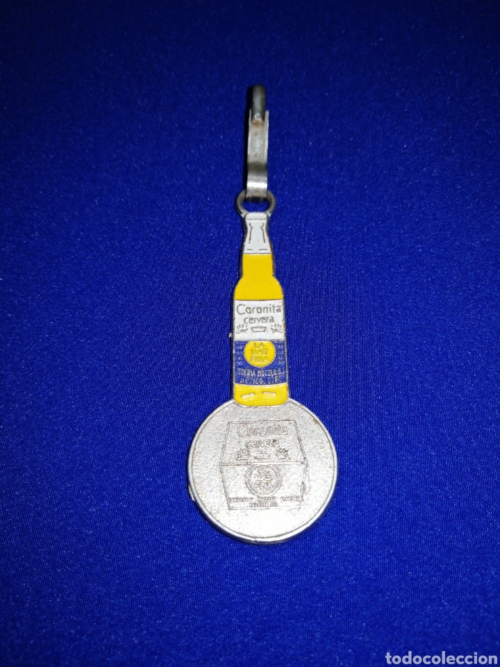 Collection of Keychains: LLAVERO CERVEZA CORONITA