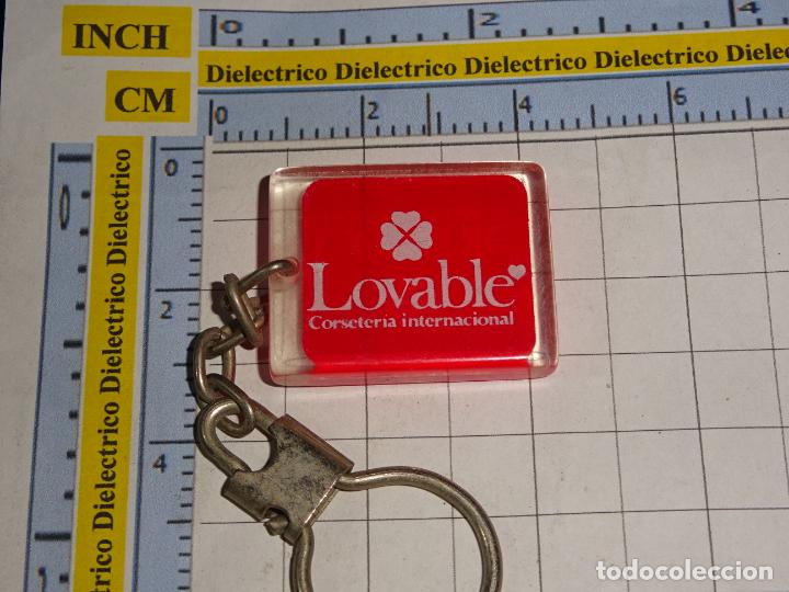 Coleccionismo de llaveros: LLAVERO DE ROPA MODA. LENCER&Iacute;A ROPA INTERIOR MUJER LOVABLE - Foto 1