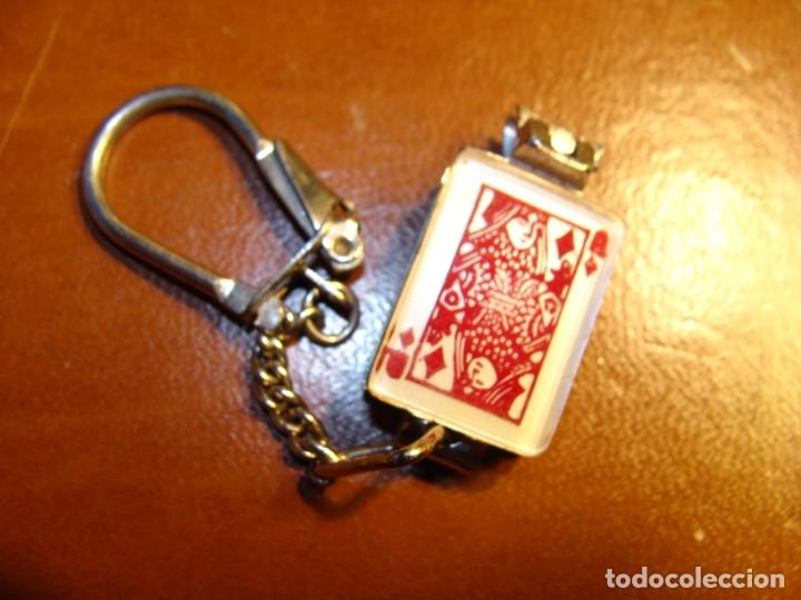 Collection of Keychains: ANTIGUO LLAVERO CORTAU&Ntilde;AS CARTA POKER