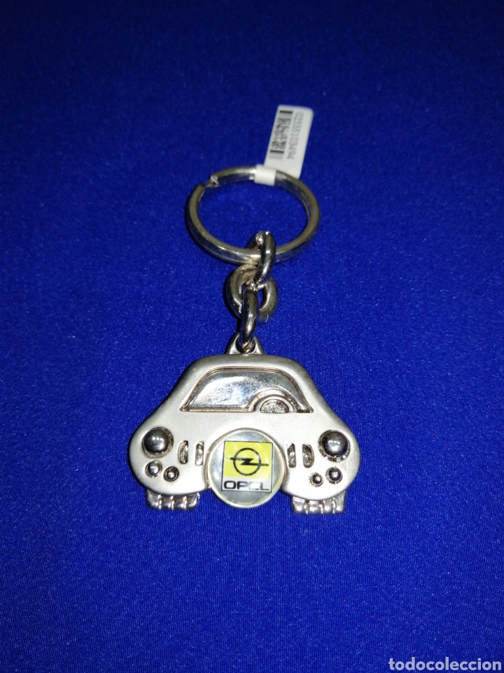 Collection of Keychains: LLAVERO OPEL COCHE CON ETIQUETA