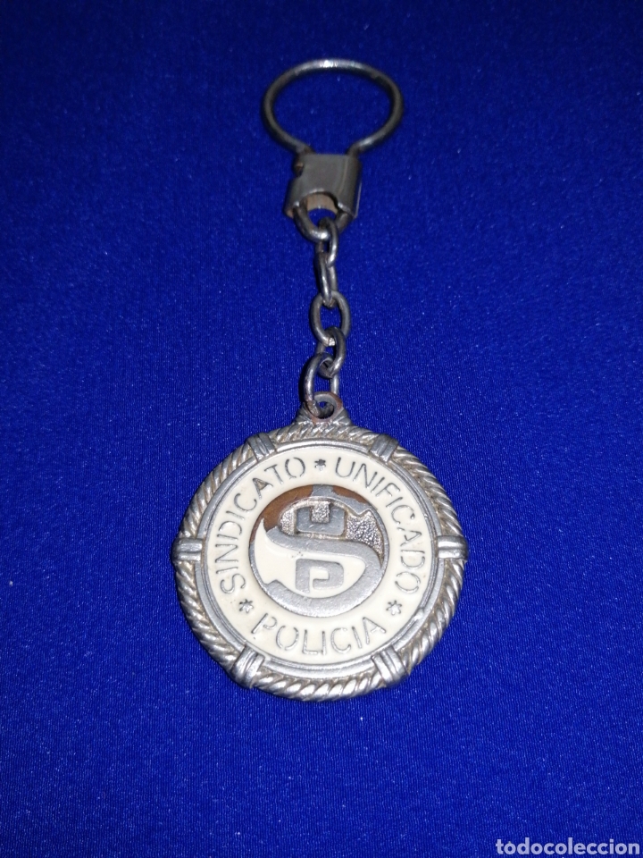 Collection of Keychains: LLAVERO SINDICATO UNIFICADO DE POLIC&Iacute;A - S. U. P