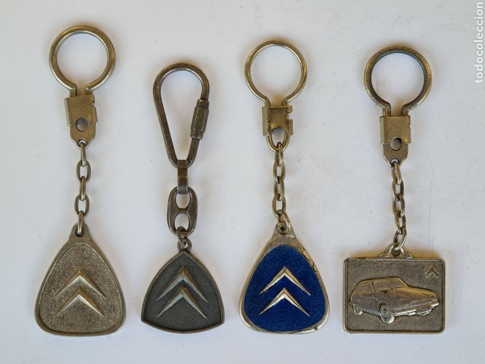 Coleccionismo de llaveros: 4 Llaveros publicidad Citro&euml;n - Coche Turismo Motor