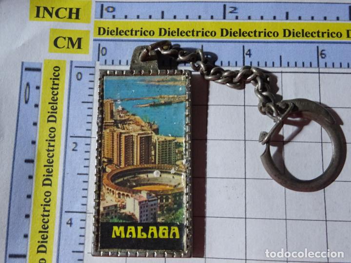 Sammlung von Schl&uuml;sselanh&auml;ngern: LLAVEROSDE TURISMO. M&Aacute;LAGA DESDE GIBRALFARO. PLAZA TOROS MALAGUETA