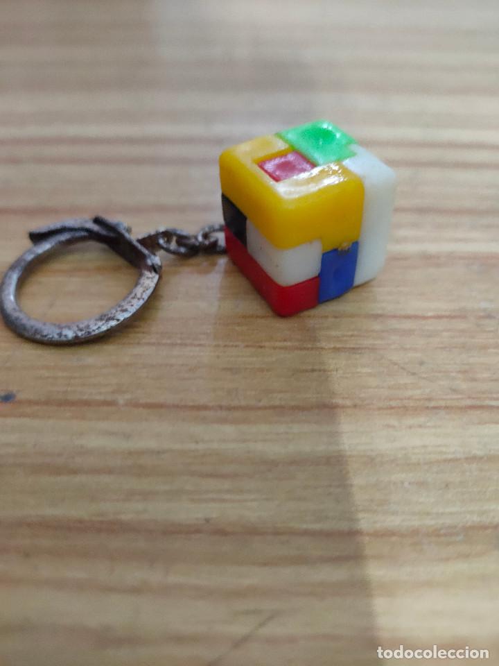 Coleccionismo de llaveros: Llavero puzzle / rompecabezas con forma de cubo - Foto 1