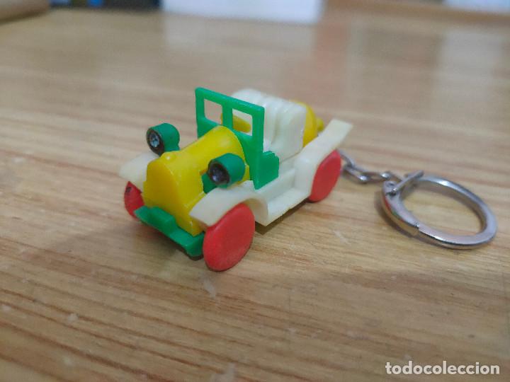 Coleccionismo de llaveros: Llavero puzzle / rompecabezas con forma de coche - Foto 1