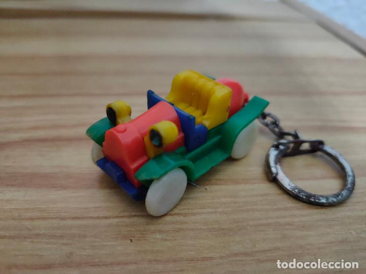 Coleccionismo de llaveros: Llavero puzzle / rompecabezas con forma de coche - Foto 1
