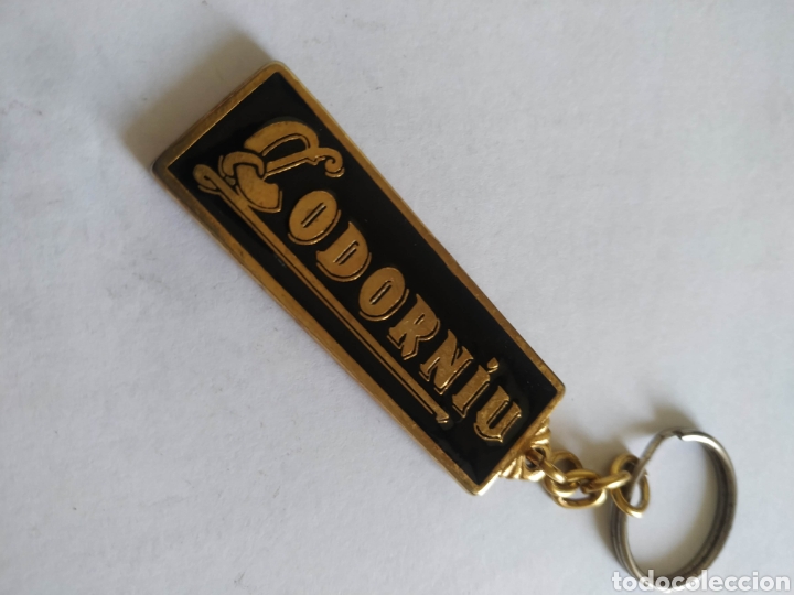Coleccionismo de llaveros: Llavero keychain cavas champagne Codorn&iacute;u