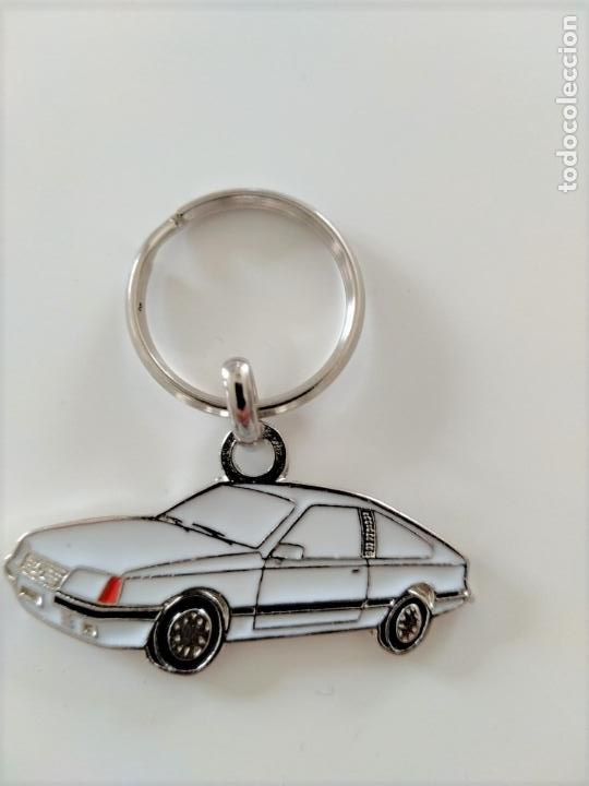 Collection of Keychains: llavero opel monza