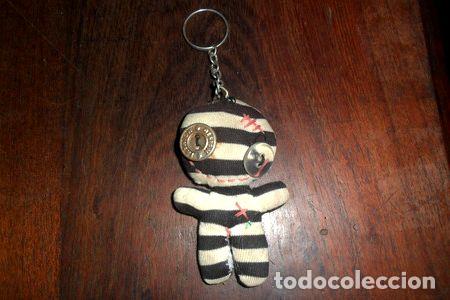 Coleccionismo de llaveros: llavero muneco trapo ojo de botones peluche miniatura