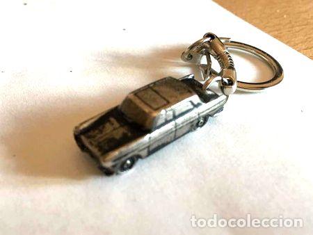 Coleccionismo de llaveros: llavero peugeot 404