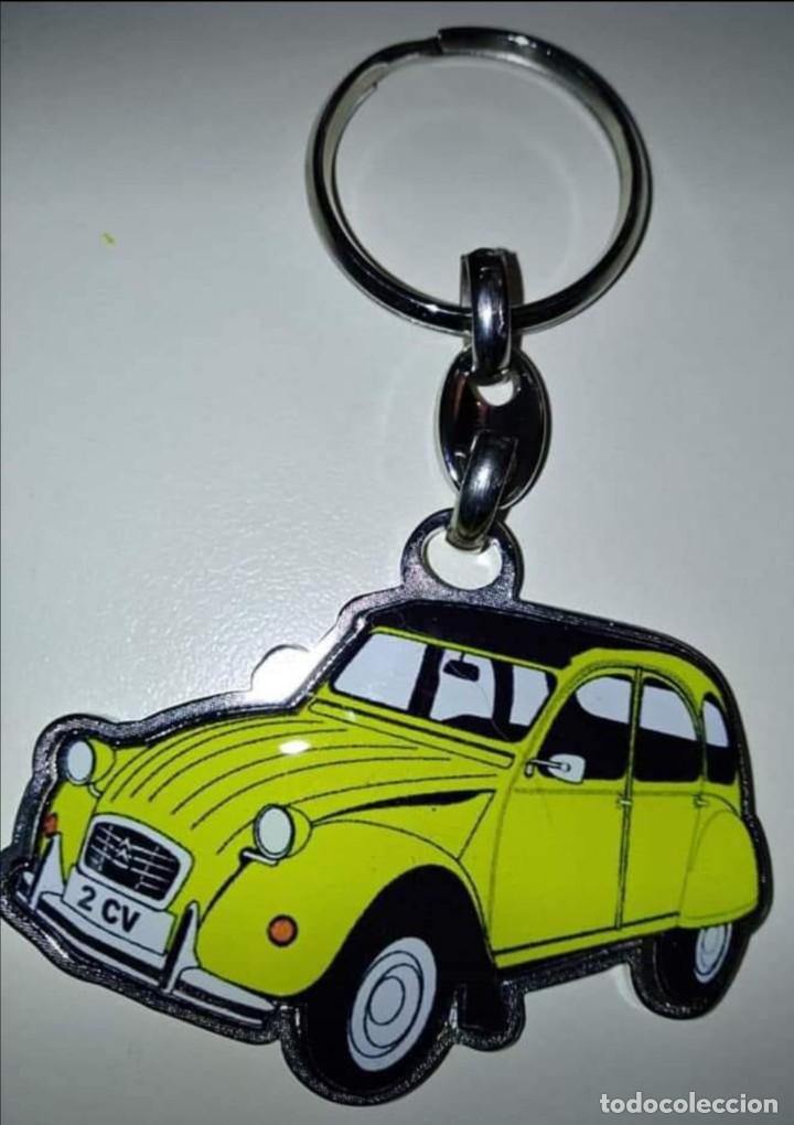 Coleccionismo de llaveros: Llavero citroen 2 cv todo un cl&aacute;sico