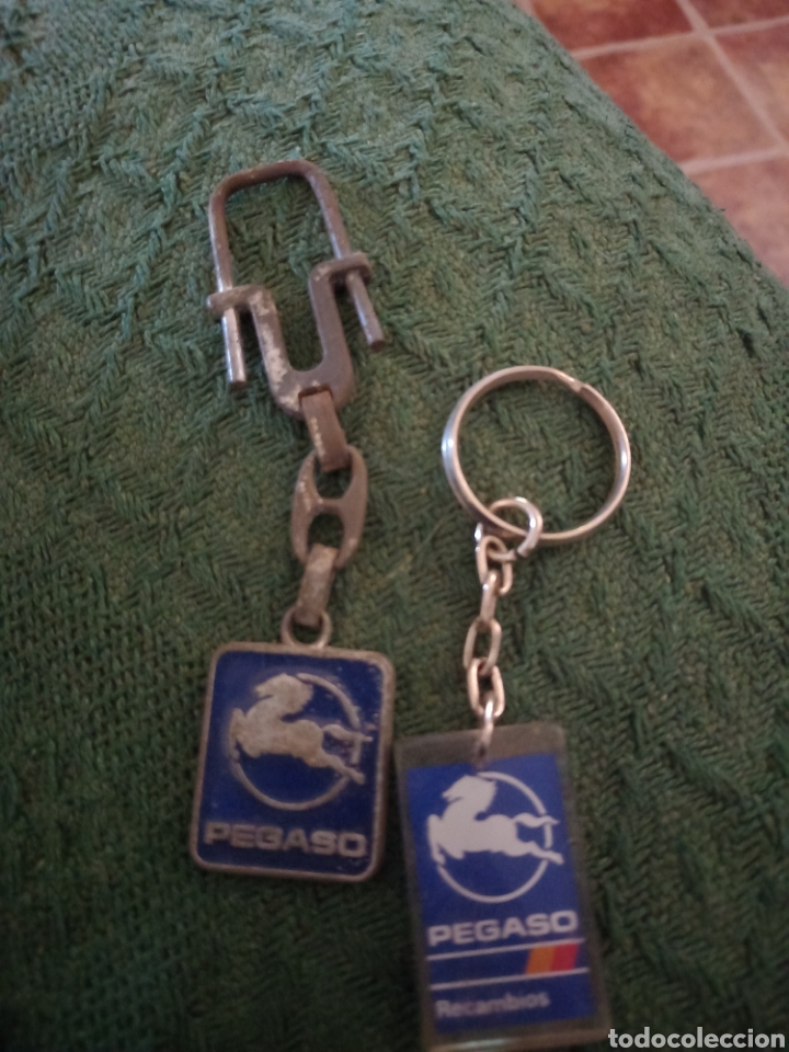 Coleccionismo de llaveros: Lote de llaveros pegaso a&ntilde;os 80
