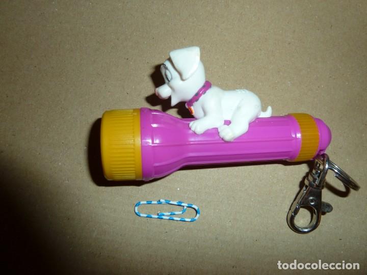 Coleccionismo de llaveros: Llavero linterna D&aacute;lmatas. Disney - Foto 1