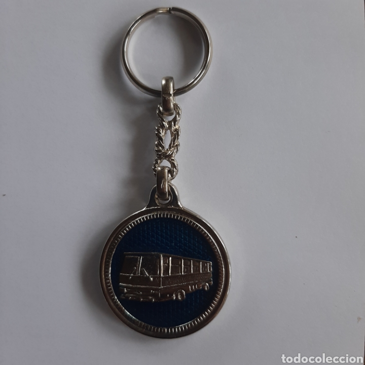 Sammlung von Schl&uuml;sselanh&auml;ngern: Llavero autobus