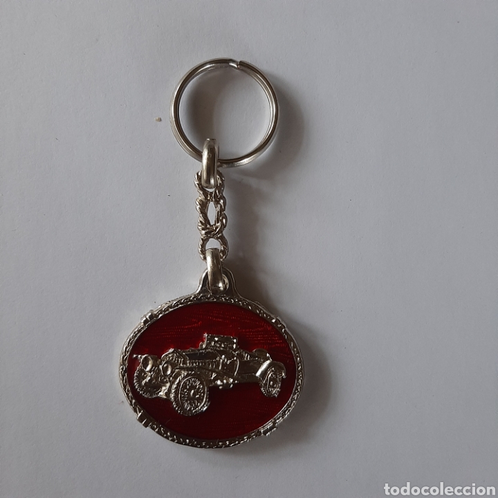 Sammlung von Schl&uuml;sselanh&auml;ngern: Llavero automovil antiguo