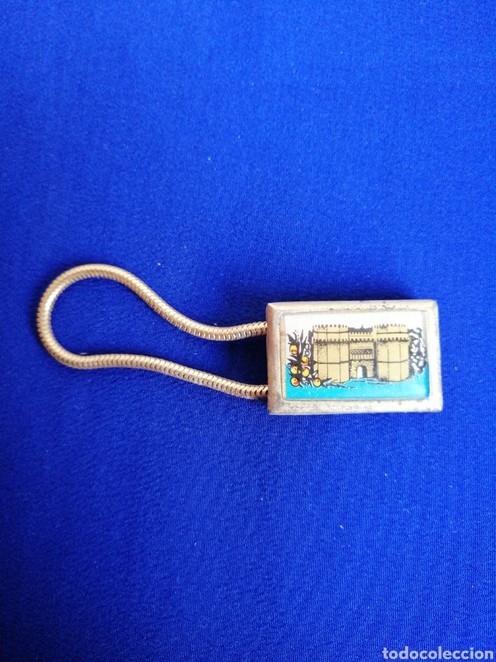 Sammlung von Schl&uuml;sselanh&auml;ngern: LLAVERO TORRES DE SERRANO VALENCIA (TOM&Aacute;S SEGUNDO)