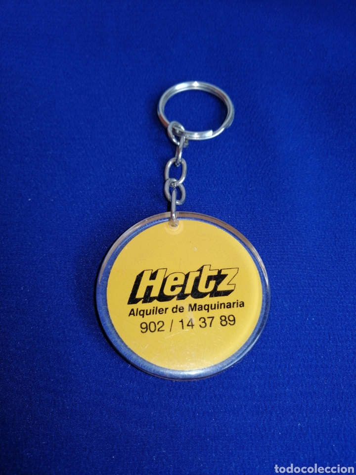 Sammlung von Schl&uuml;sselanh&auml;ngern: LLAVERO HERTZ ALQUILER DE MAQUINARIA