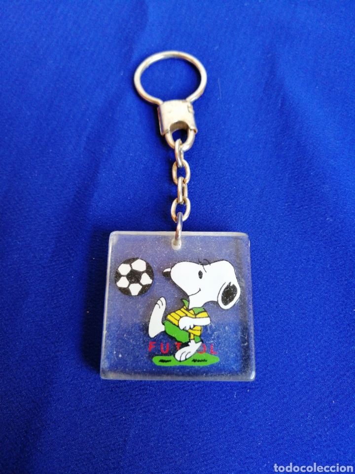 Coleccionismo de llaveros: SNOOPY FUTBOL