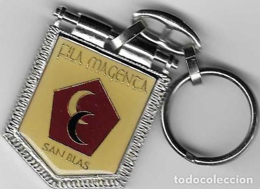 Collection of Keychains: Llavero Fila Magenta. San Blas. metal. 18-483
