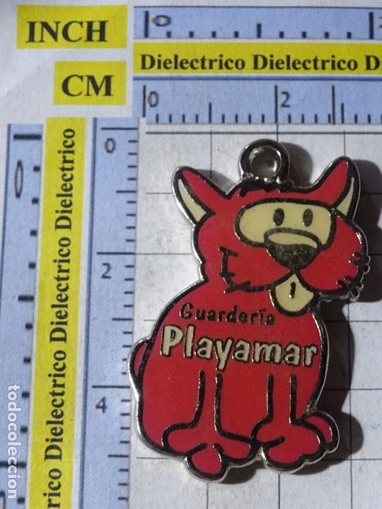 Collectionnisme de portes-cl&eacute;s: LLAVERO SIMP&Aacute;TICO PERRO PERRITO. GUARDER&Iacute;A PLAYAMAR TORREMOLINOS