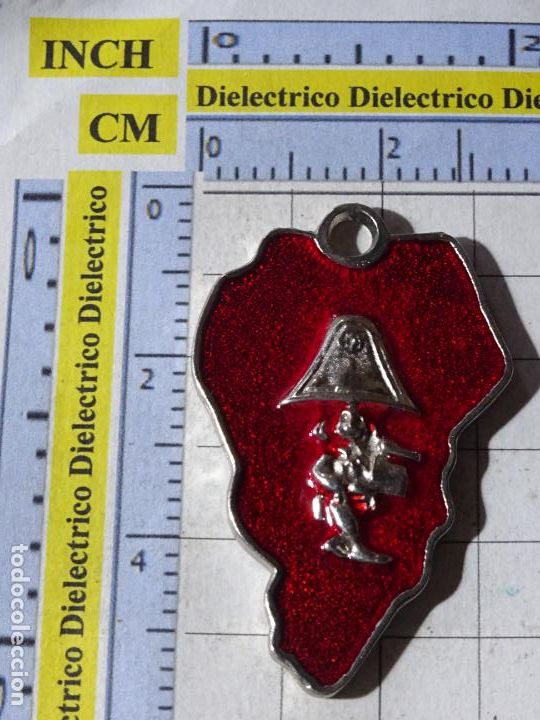 Collection of Keychains: LLAVERO DE TURISMO. RECUERDO DE LA ISLA DE LA PALMA. MAPA