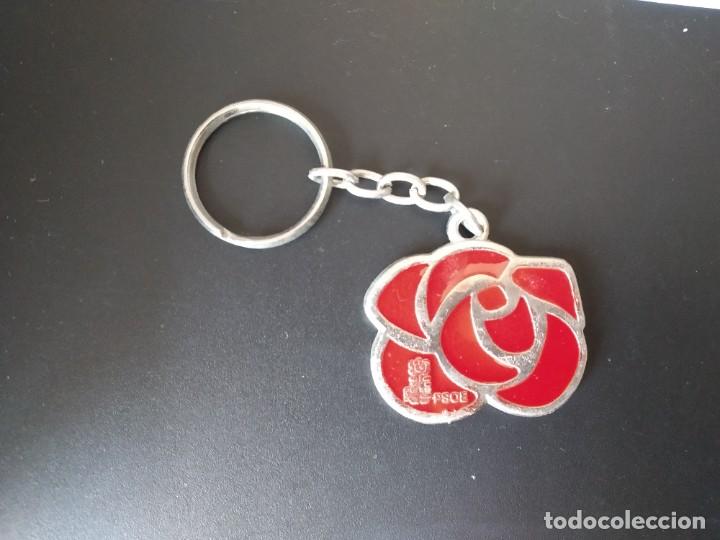 Coleccionismo de llaveros: LLAVERO PSOE A&Ntilde;OS 80 - Foto 1